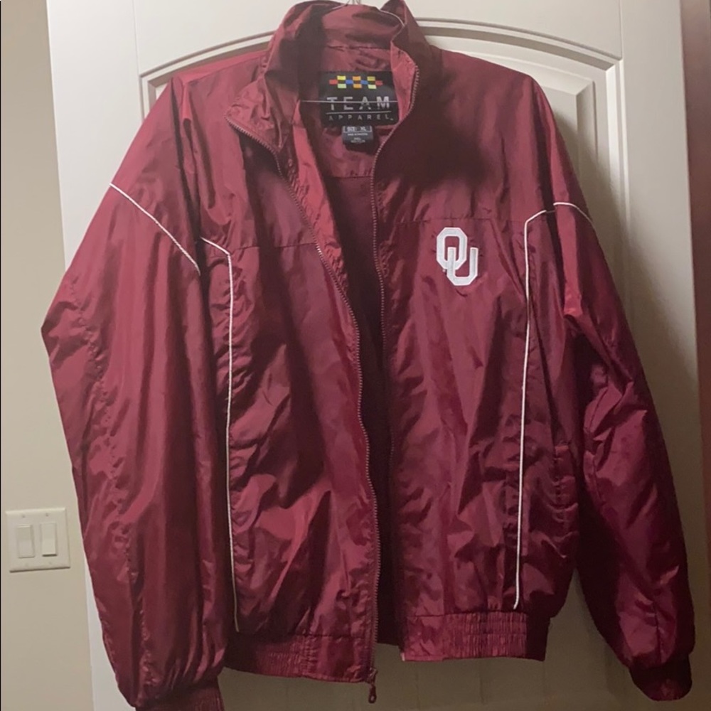 OU Team Apparel Men’s wind breaker